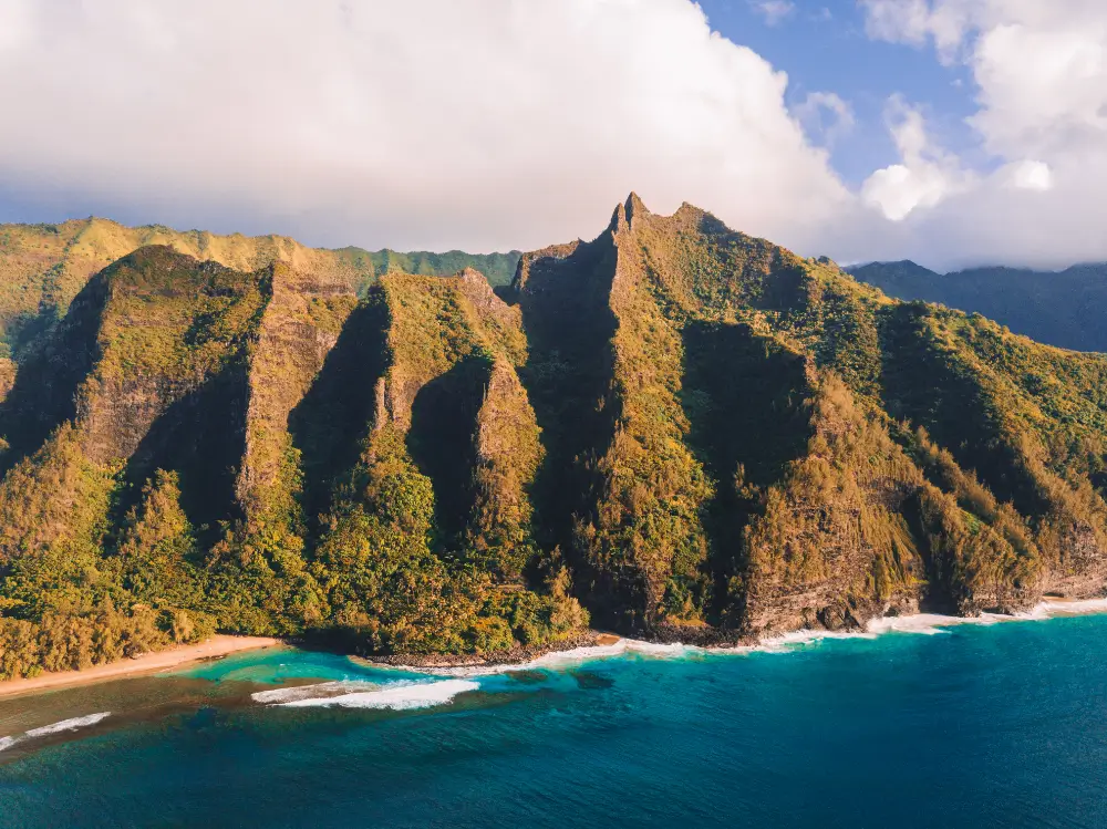 Discover the Magic of Hawaii with Aloha Sunshine Tours